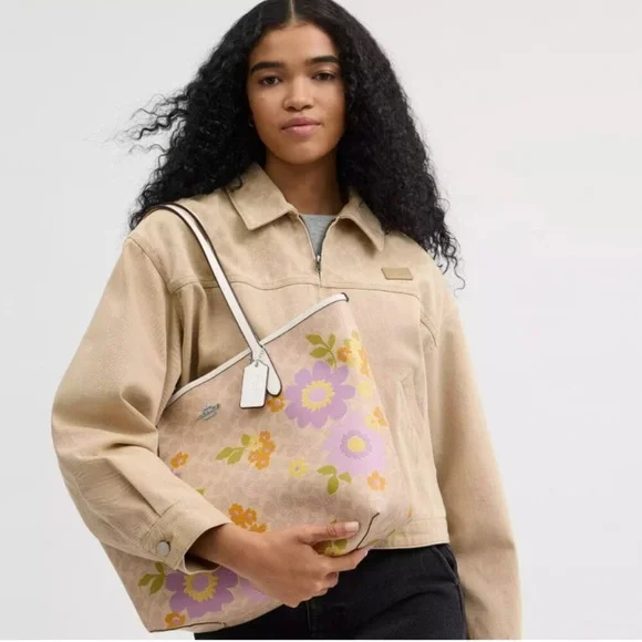 NWT COACH City Tote CBG71 AUTHENTIC - Picture 4 of 7